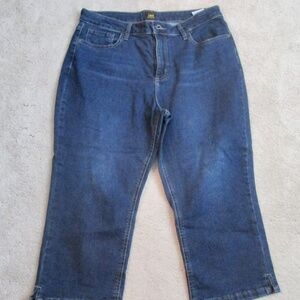 LEE Women's Denim Blue Capri Jeans Size 4